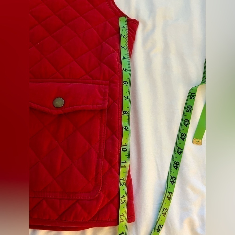 Stillwater supply company. Size Small, red quilted vest - Picture 7 of 7